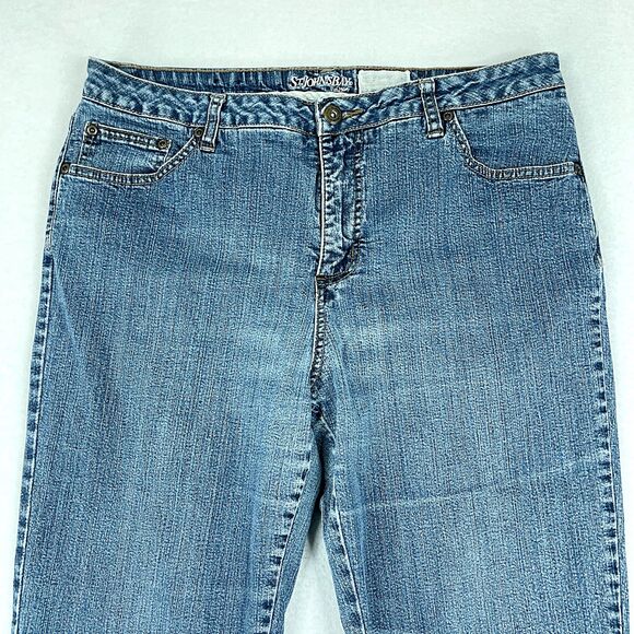 St John's Bay Womens Jeans Blue Size 34 (34x26) Bootcut High Rise Denim Wash - Picture 4 of 9